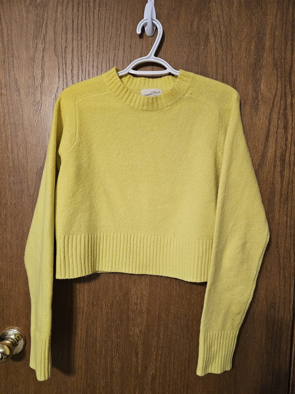 Universal Thread Yellow Cropped Crewneck Sweater